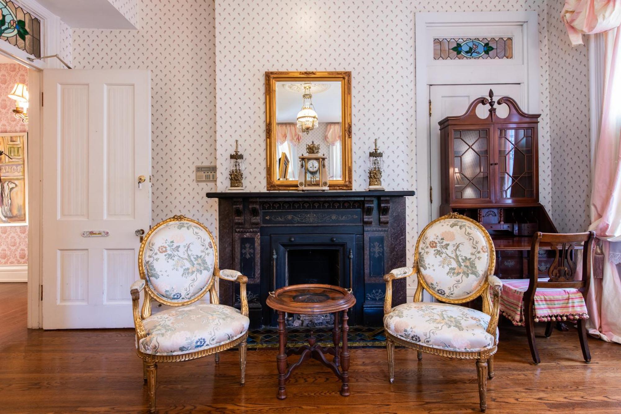 Central Park Bed & Breakfast Луисвилл Номер фото